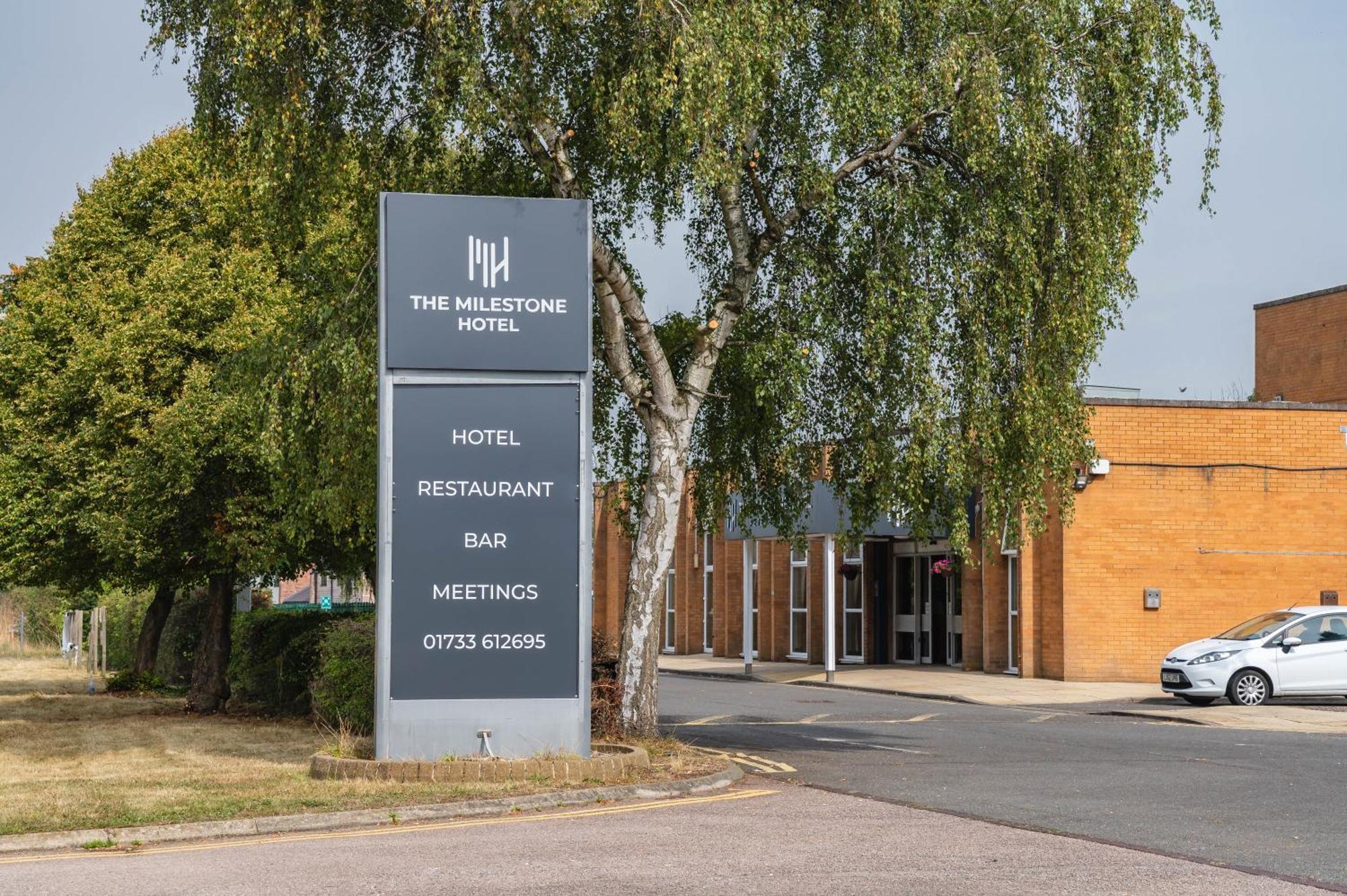 Milestone Peterborough Hotel A1M, Sure Hotel Collection By Best Western Stilton Exterior foto