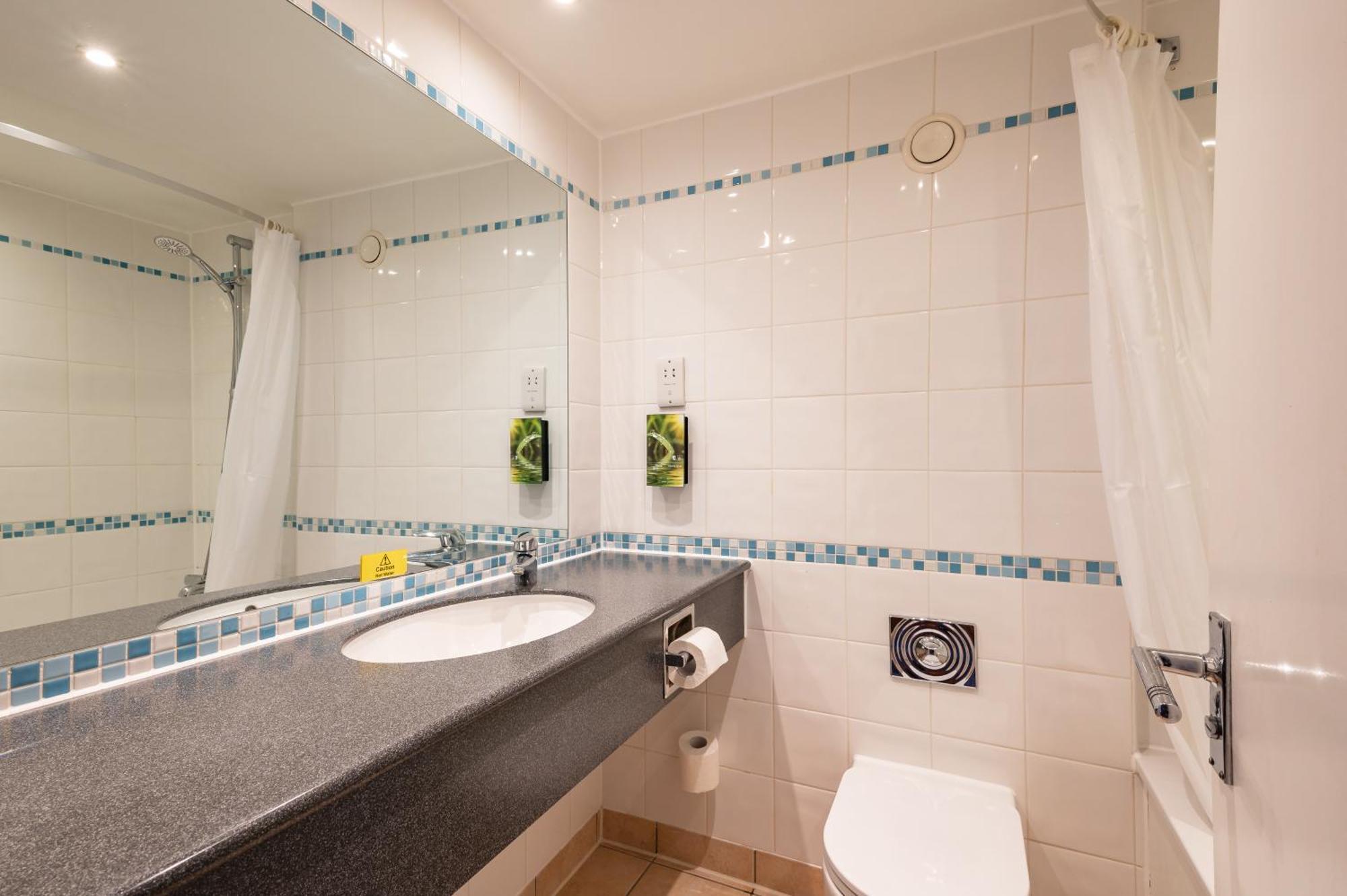 Milestone Peterborough Hotel A1M, Sure Hotel Collection By Best Western Stilton Exterior foto